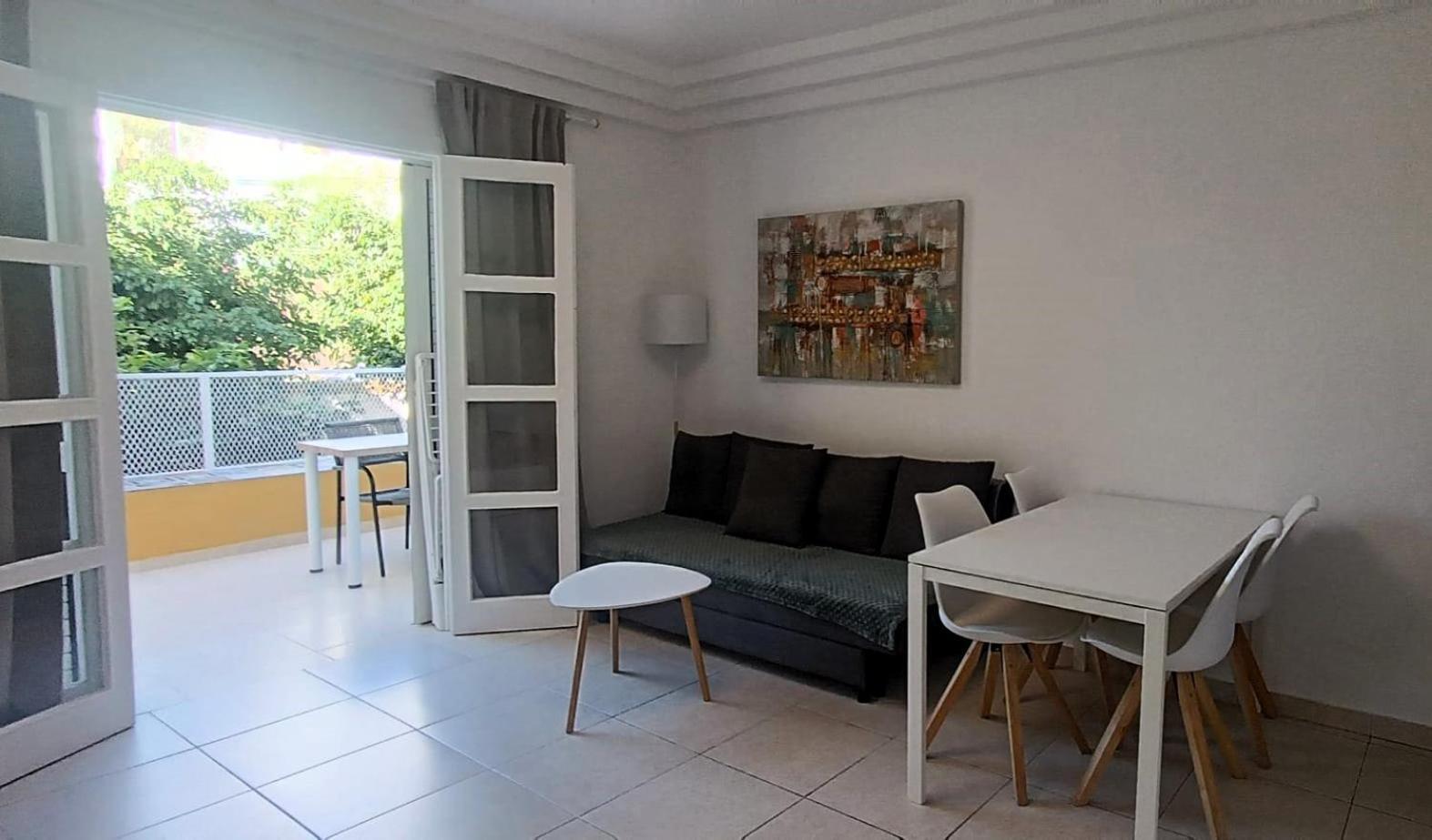 Newly Renovated Modern Apartment In Orlando Complex, Costa Adeje Ngoại thất bức ảnh
